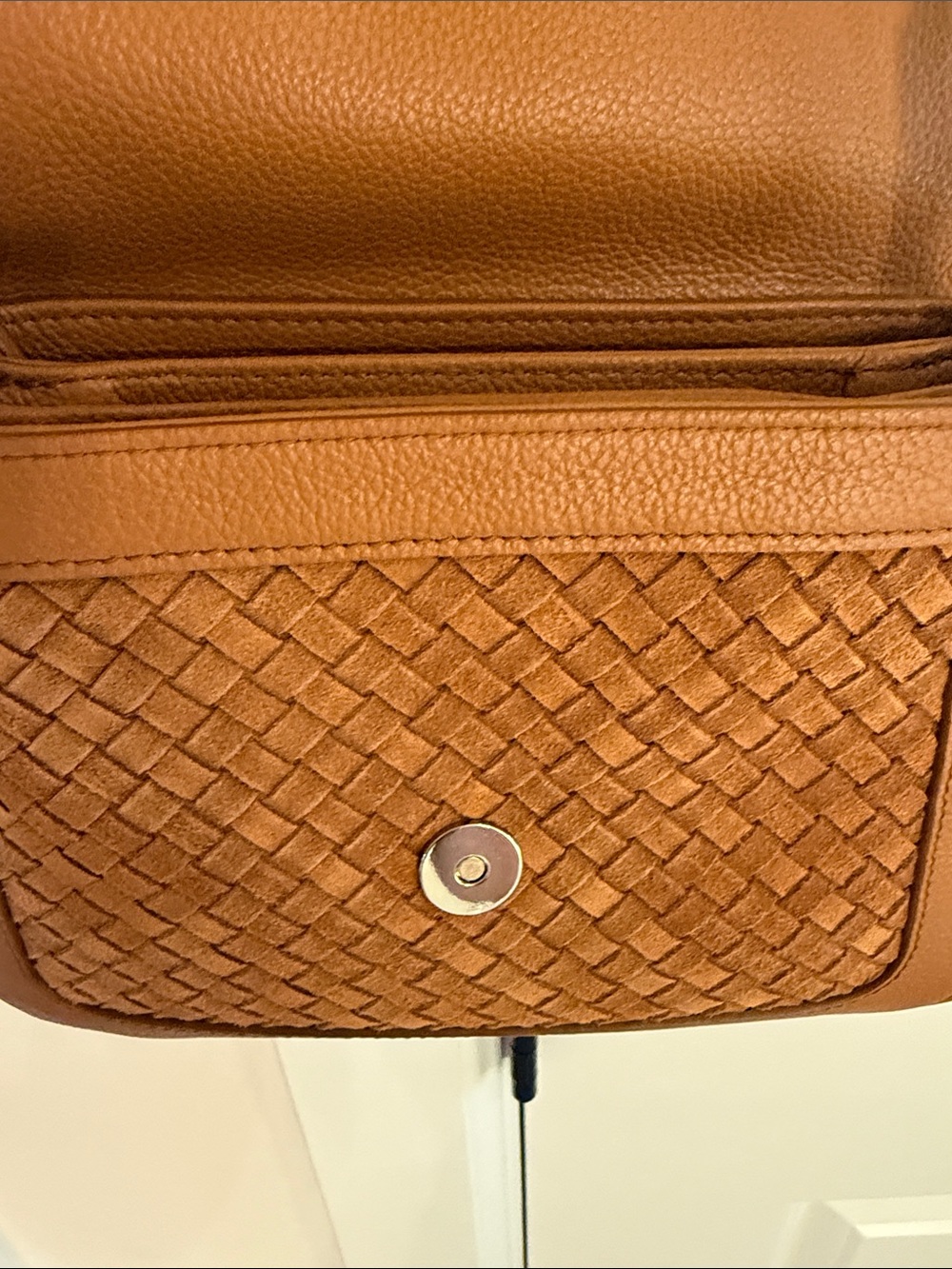 Milaner Italy Alex Woven Tan  Crossbody Bag for Women - Picture 4 of 10